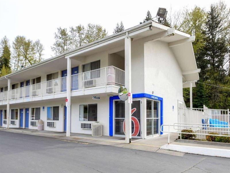 Motel 6-Kelso, WA - Mt. St. Helens Eksteriør billede