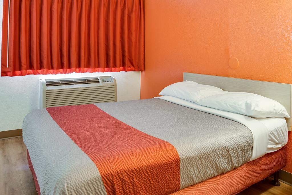Motel 6-Kelso, WA - Mt. St. Helens Eksteriør billede