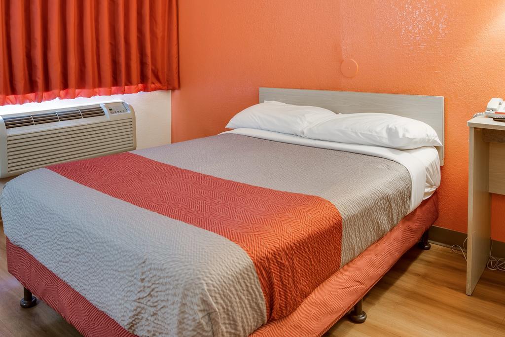 Motel 6-Kelso, WA - Mt. St. Helens Eksteriør billede