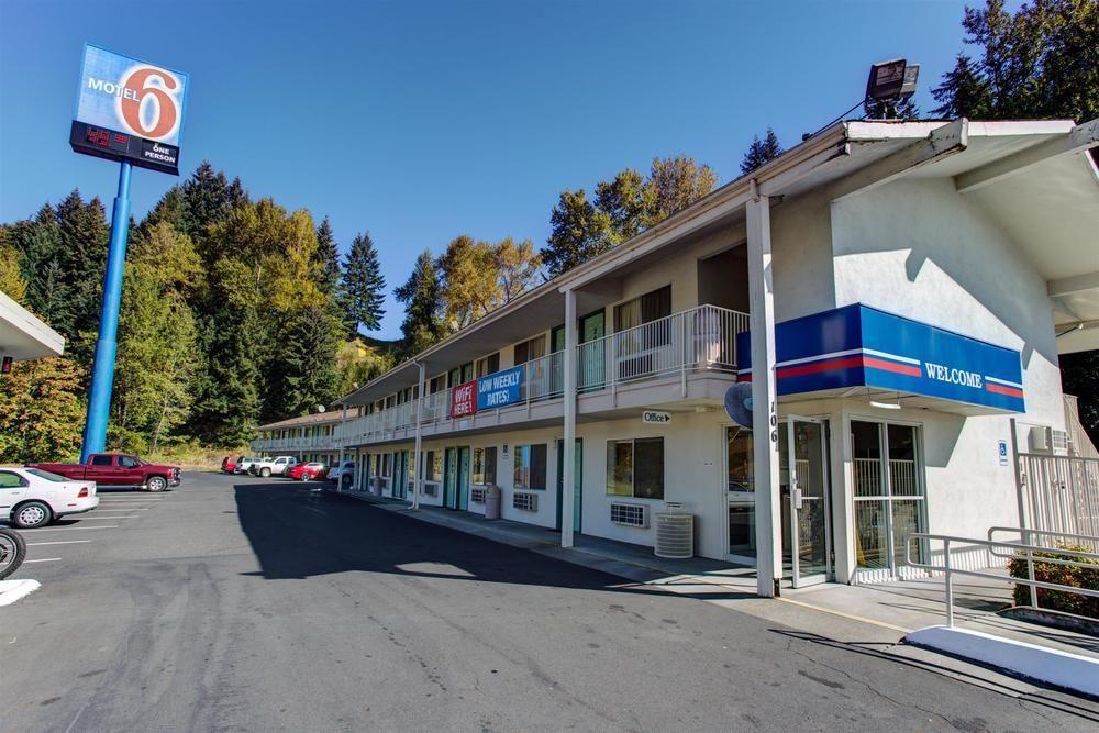 Motel 6-Kelso, WA - Mt. St. Helens Eksteriør billede