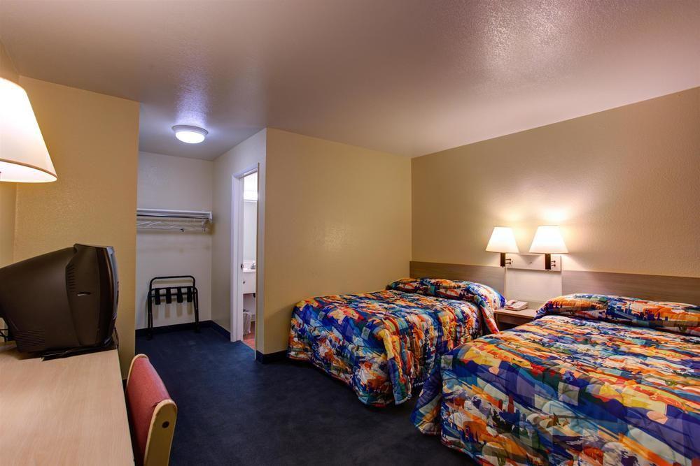 Motel 6-Kelso, WA - Mt. St. Helens Eksteriør billede