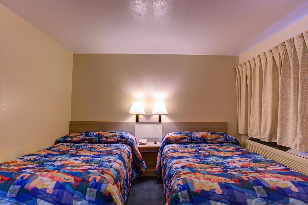 Motel 6-Kelso, WA - Mt. St. Helens Eksteriør billede