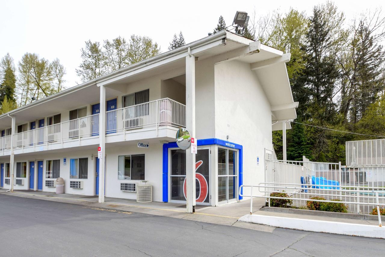Motel 6-Kelso, WA - Mt. St. Helens Eksteriør billede