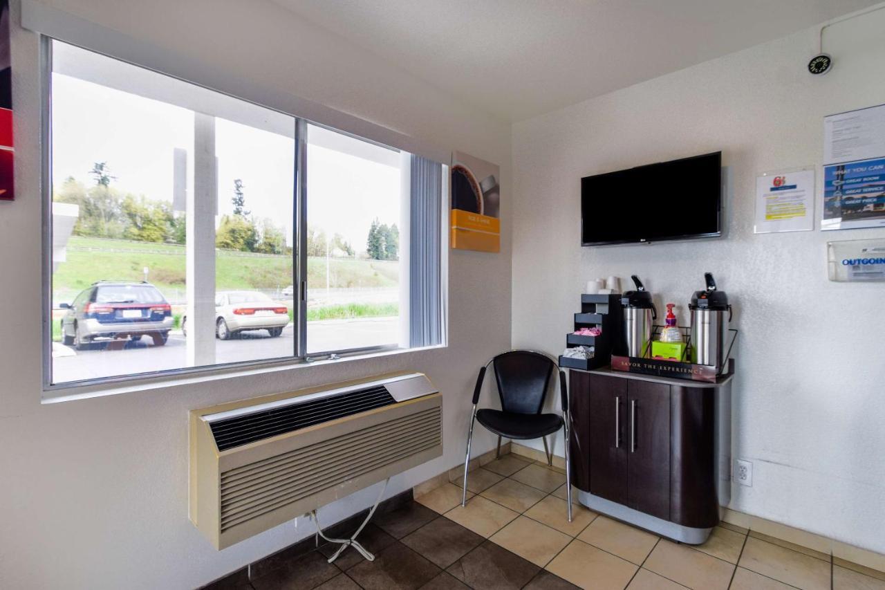 Motel 6-Kelso, WA - Mt. St. Helens Eksteriør billede